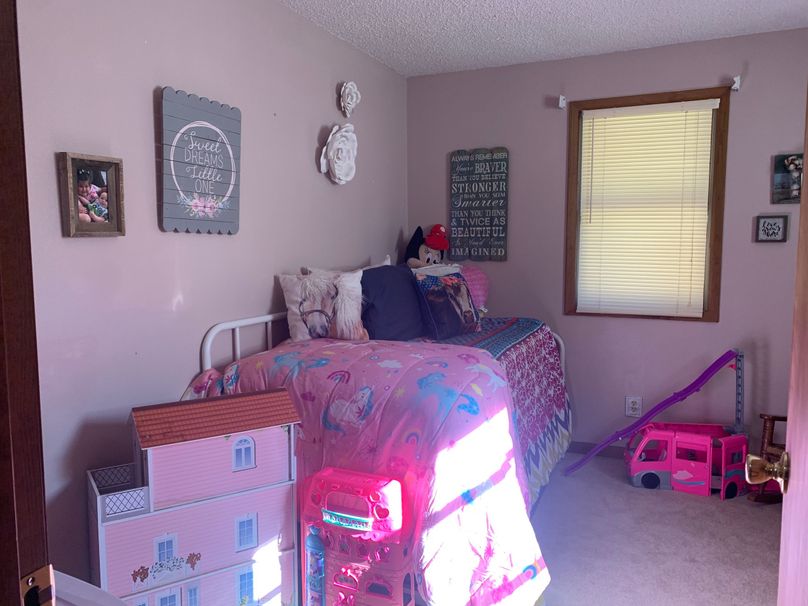 018_Bedroom 