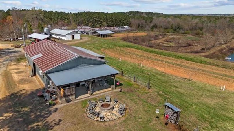 0large-018e903b-4b71-72c7-a334-2b38934cf304