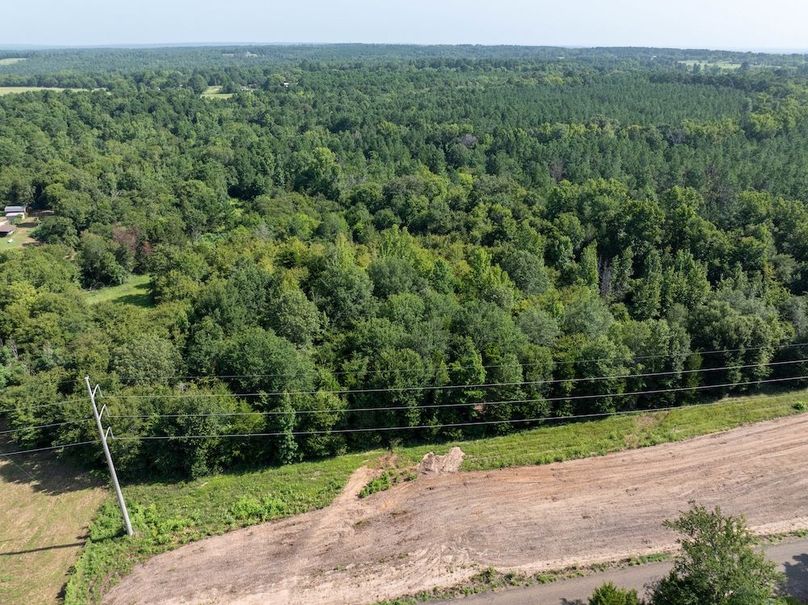 DJI_20240717050140_0121_D-HDR