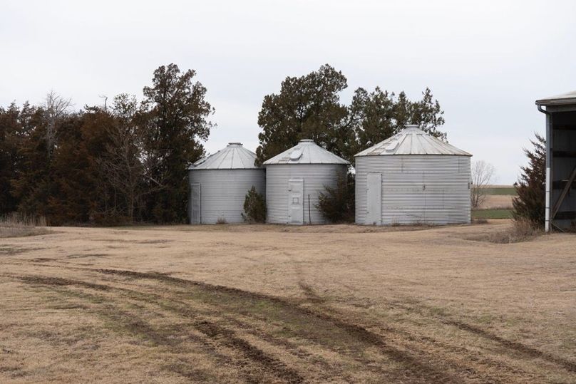 Saline,Ks,476.67_060