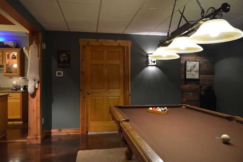 Pool room