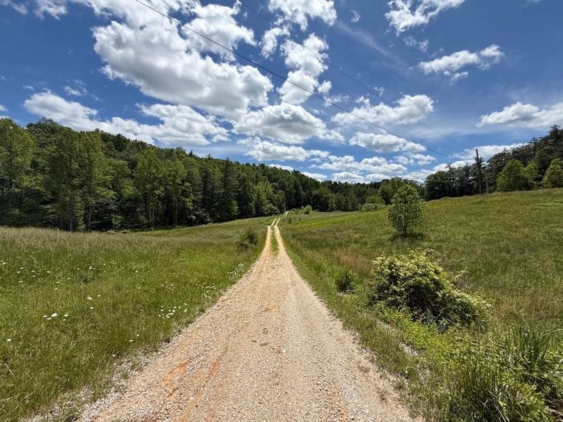 003 the gravel driveway leading into this end of the road escape