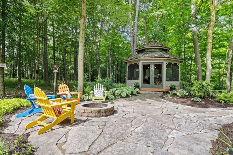 21 Gazebo And Fire Pit