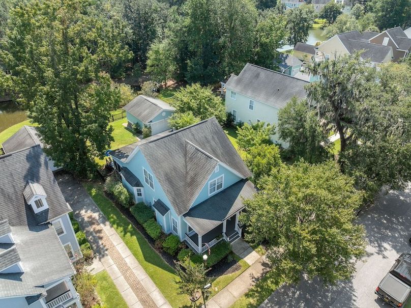 46-web-or-mls-Barclay Media Co_-46