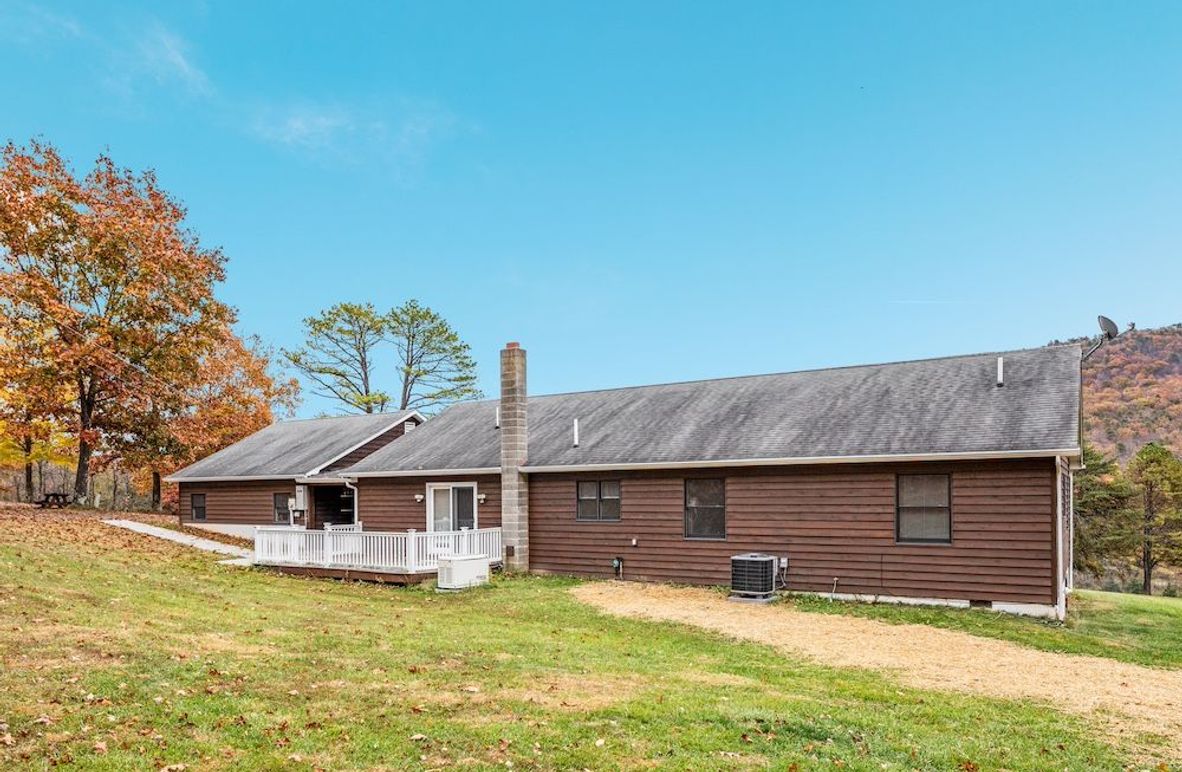 05-2E6A0122_ 291 Capon Springs Grade - Absolute Altitude - 10 - 2025 -03