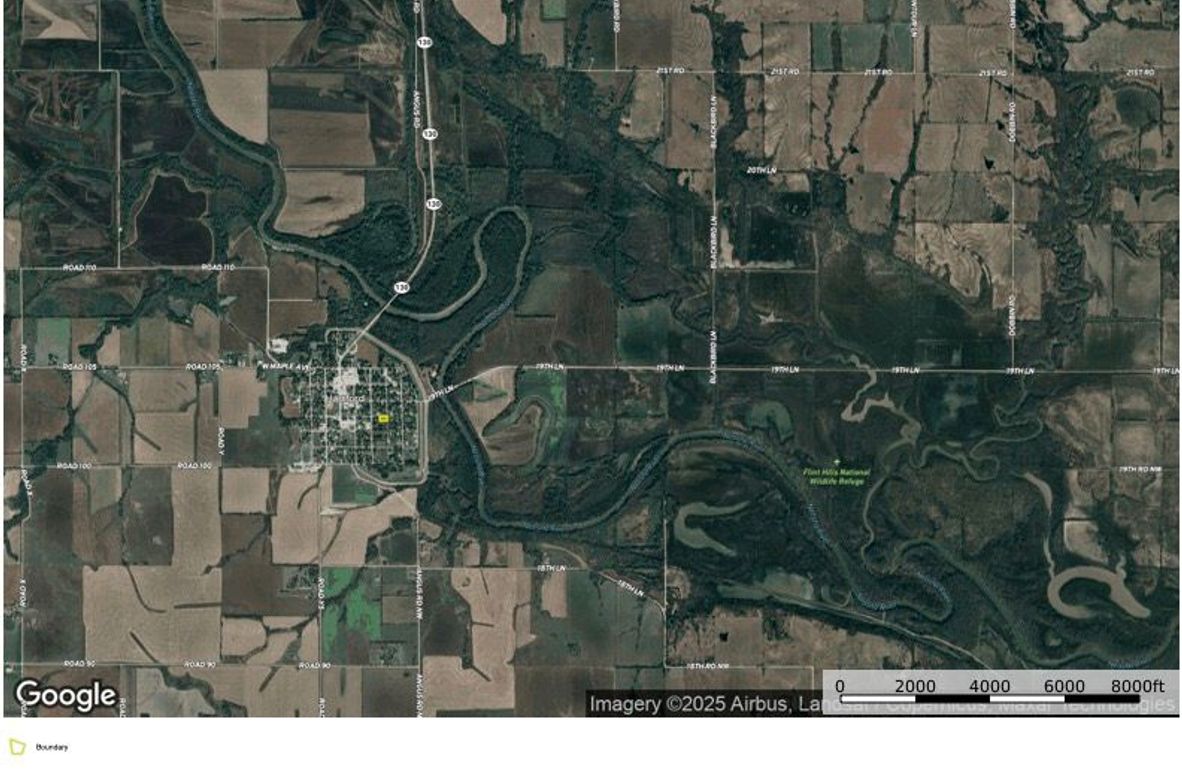 Lyon 0.25 Surrounding copy