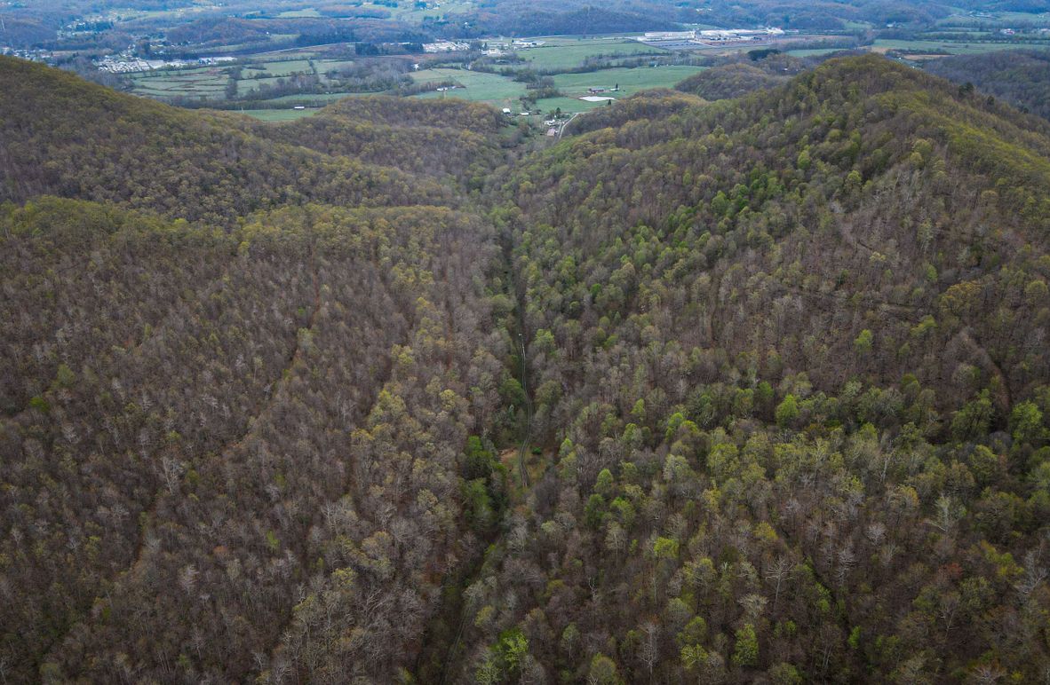 dji_fly_20230423_072332_631_1682249057008_photo