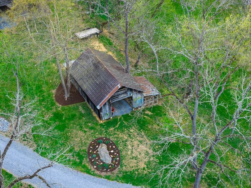 Sevier TN 77.63 Featured_Pro Photo-12