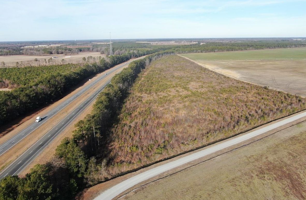 402AF7BB-4B42-4E5E-A3A1-BF802982EFBB