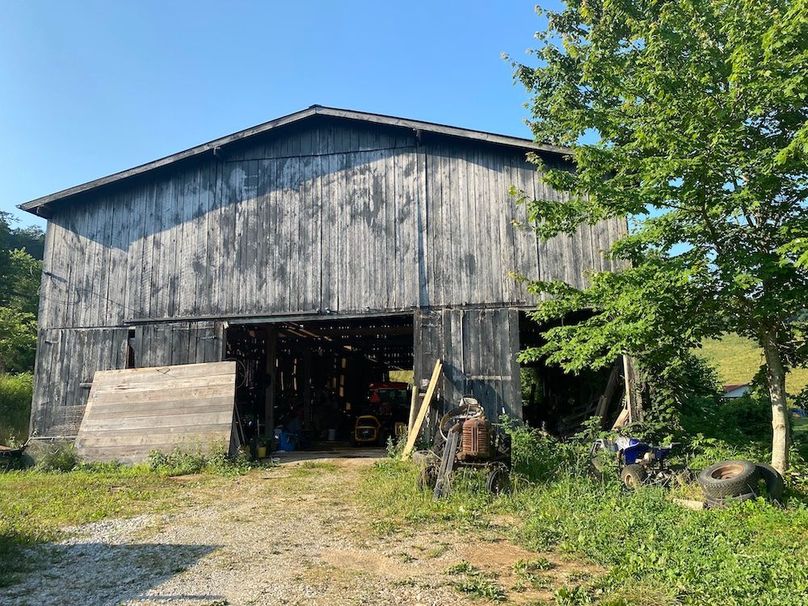 004 the large barn located near the home copy