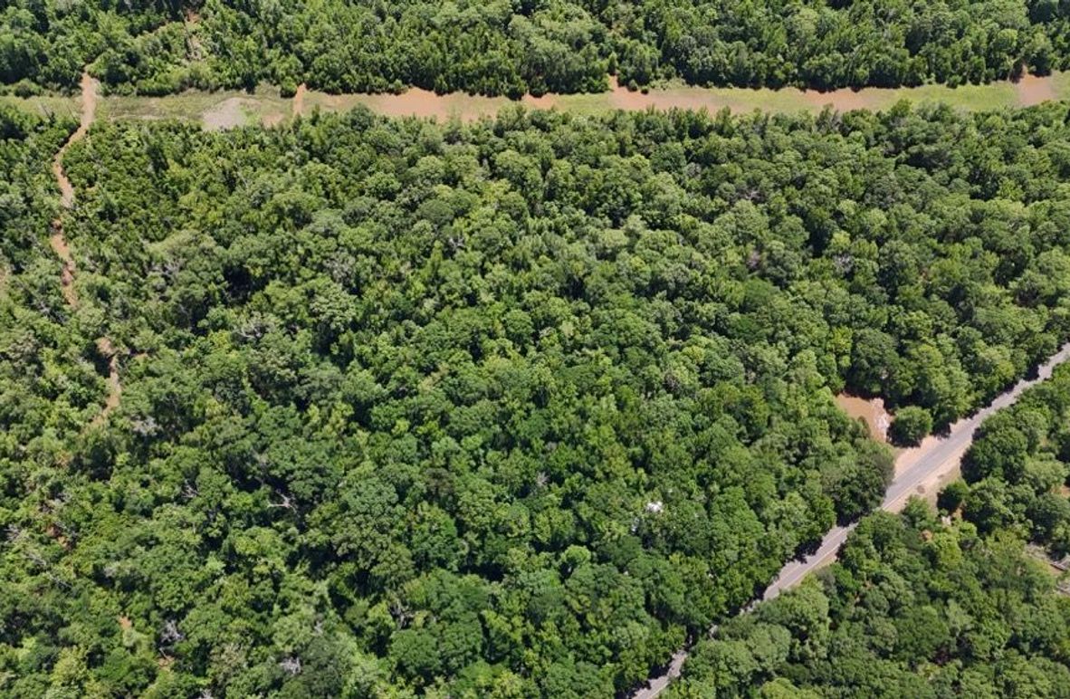 DJI_20250504030428_0485_D