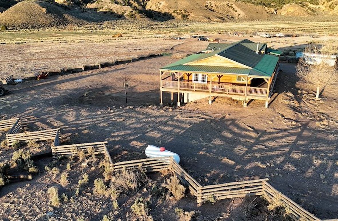 DJI_20250414072240_0003_D