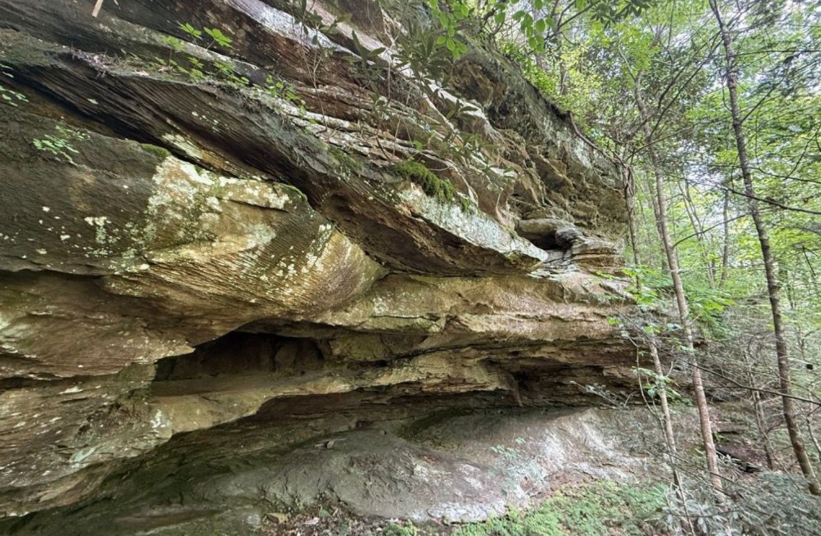 004 no shortage of beautiful rock features here