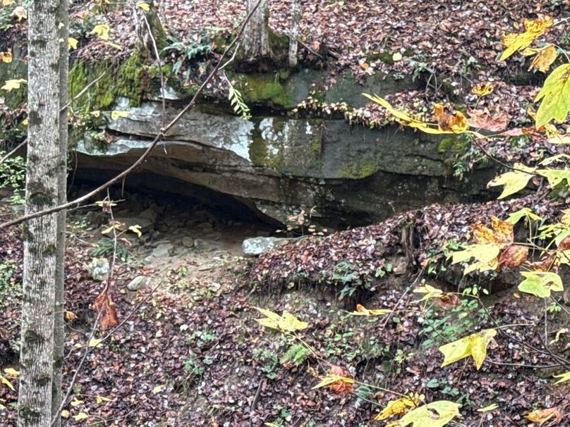 018 More Caves Along Southern Side of Drainage-2