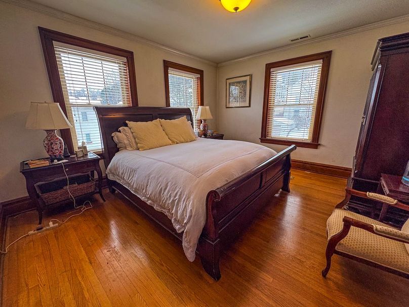 Lewis, WV 246 E 1st Wyllie-035