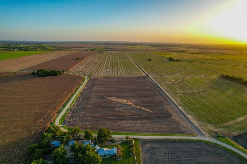 Bell 46.44 Pictures-7