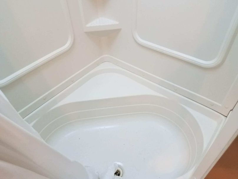 105f