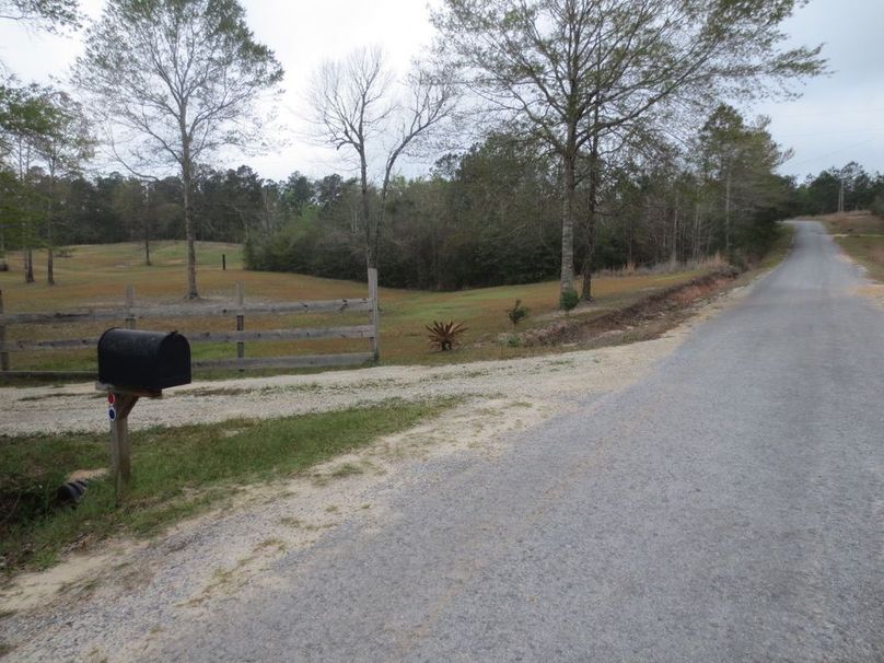 0A61793F-A965-4CE2-9A00-E49670105886_1_105_c