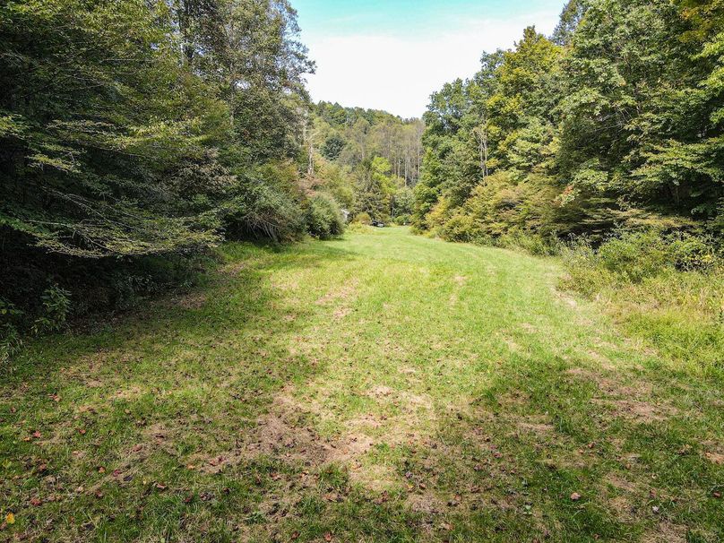 dji_fly_20240913_115900_812_1726243153134_photo