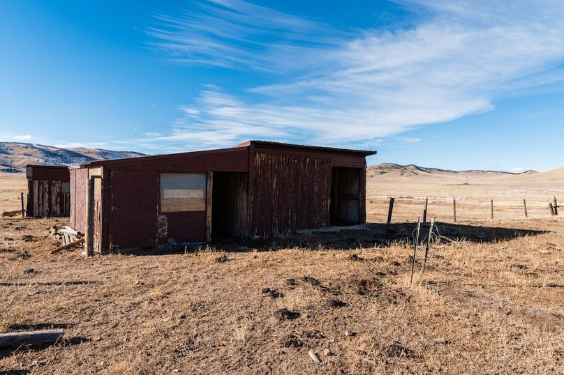 Park Co 162.85 Ladeira - 032 - Loafing Sheds