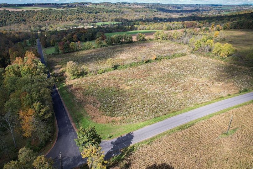 Tompkins_30.32_Hildreth_Estate_Phoros_19