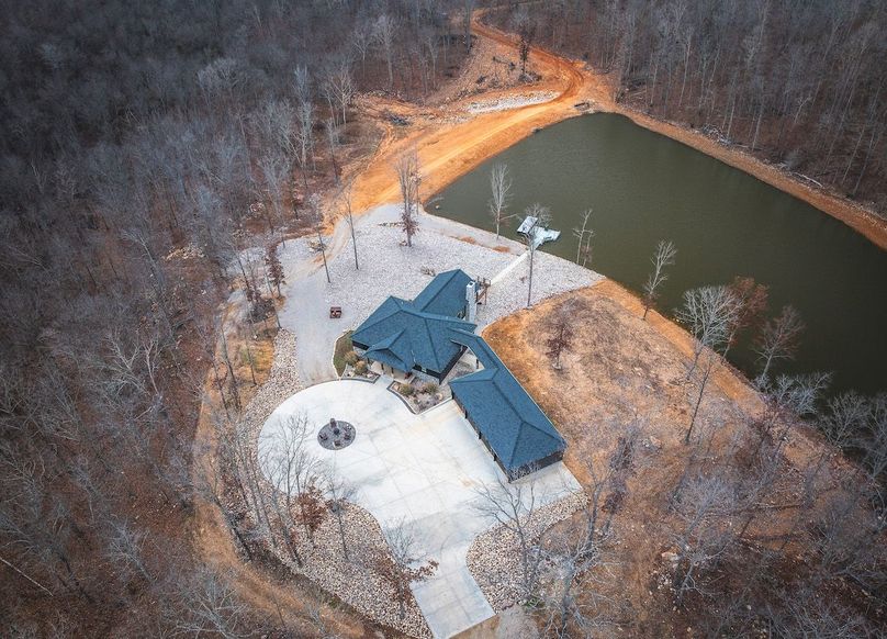 DJI_20251204053722_0258_D