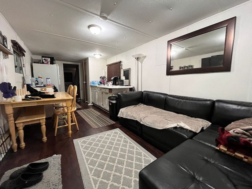 Oswego_24_Frank Photo 5