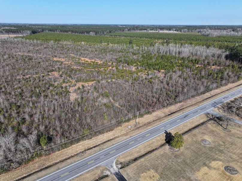 dji_fly_20251223_124512_0162_1767546812595_photo