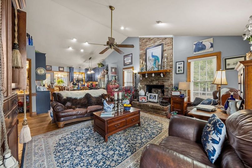 z11-web-or-mls-IMG_9222