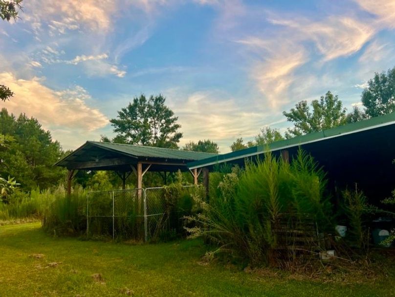 8B6D87F5-D569-4083-BFDA-6D9B71612EEE_1_105_c