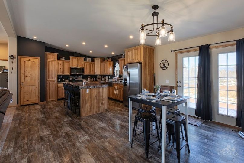 55339 Begonia Road-7