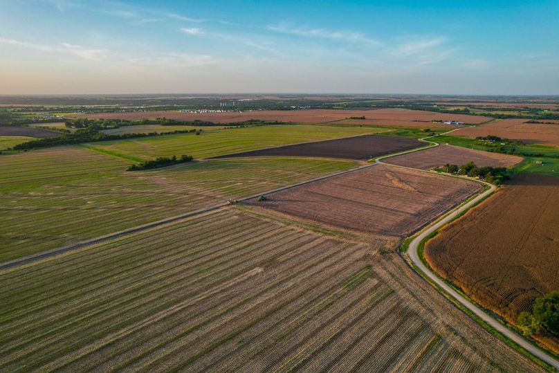 Bell 46.44 Pictures-13