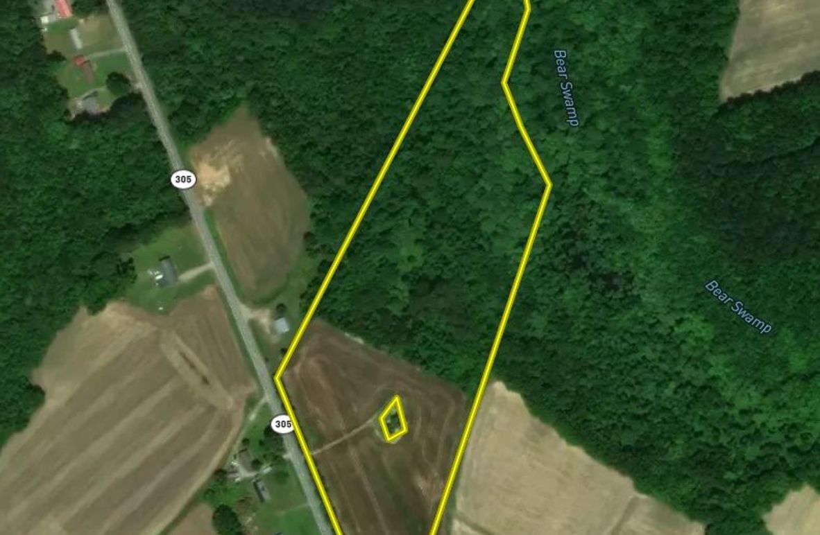 Aerial Close