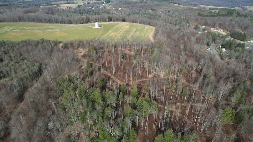 dji_fly_20251124_130940_28_1764007918499_photo