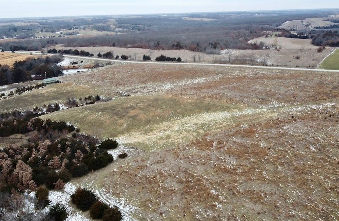 65035C0D-3E17-4B27-9353-F11FF490D77D_1_201_a