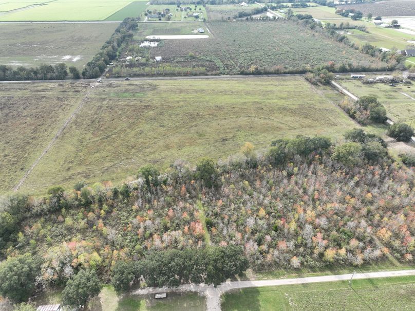 dji_fly_20231203_113708_541_1701631142231_photo