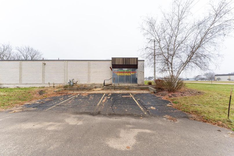 Winnebago 2.05 (Flee Market)_54