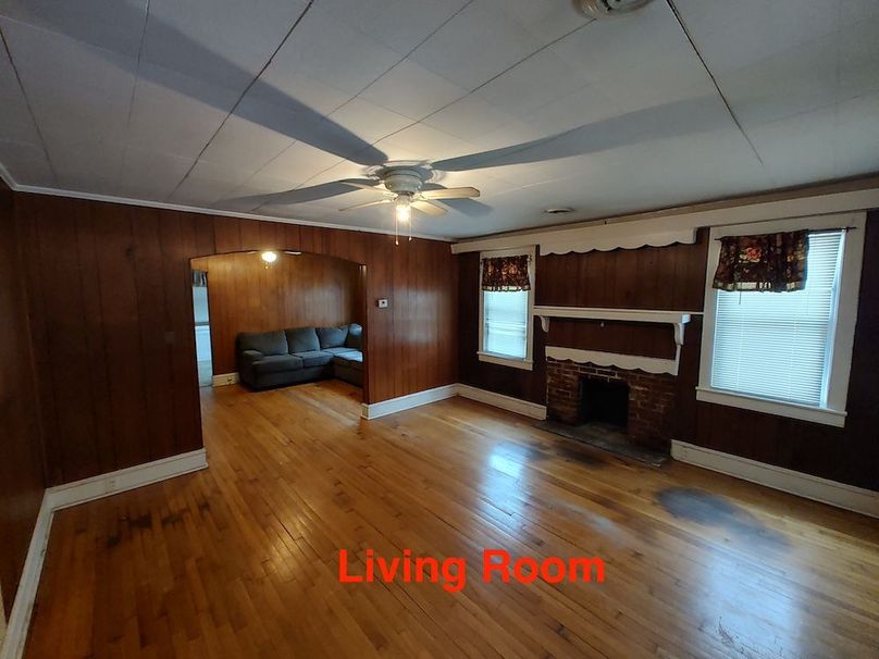 5aLiving Room