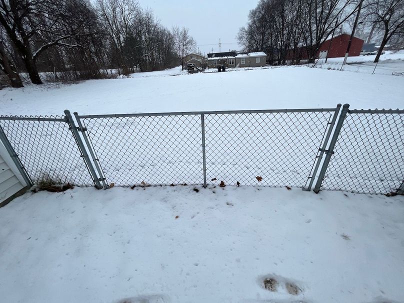 Chemung_.3444_Brown photo 13