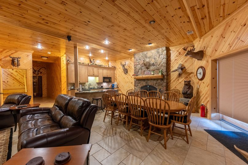 Ogemaw MI 475 Featured Pro Photo--37