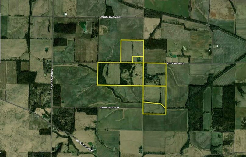 Hamilton IL 210.aerial.mid range Large