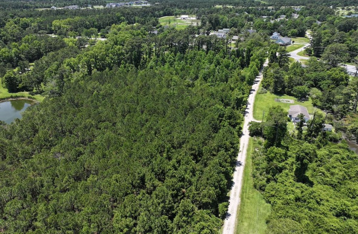 dji_fly_20250524_122808_0001_1748110231987_photo