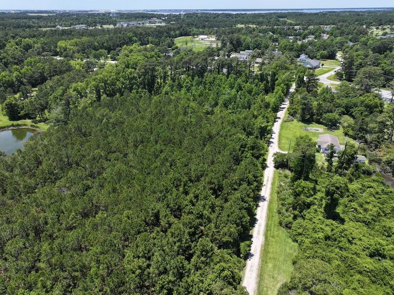 dji_fly_20250524_122808_0001_1748110231987_photo