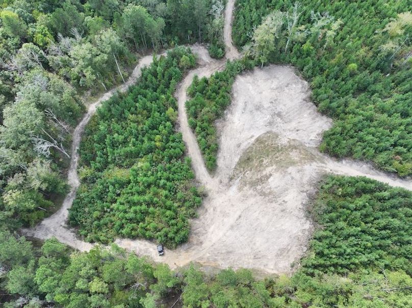 dji_fly_20251001_134722_0604_1759492694507_photo