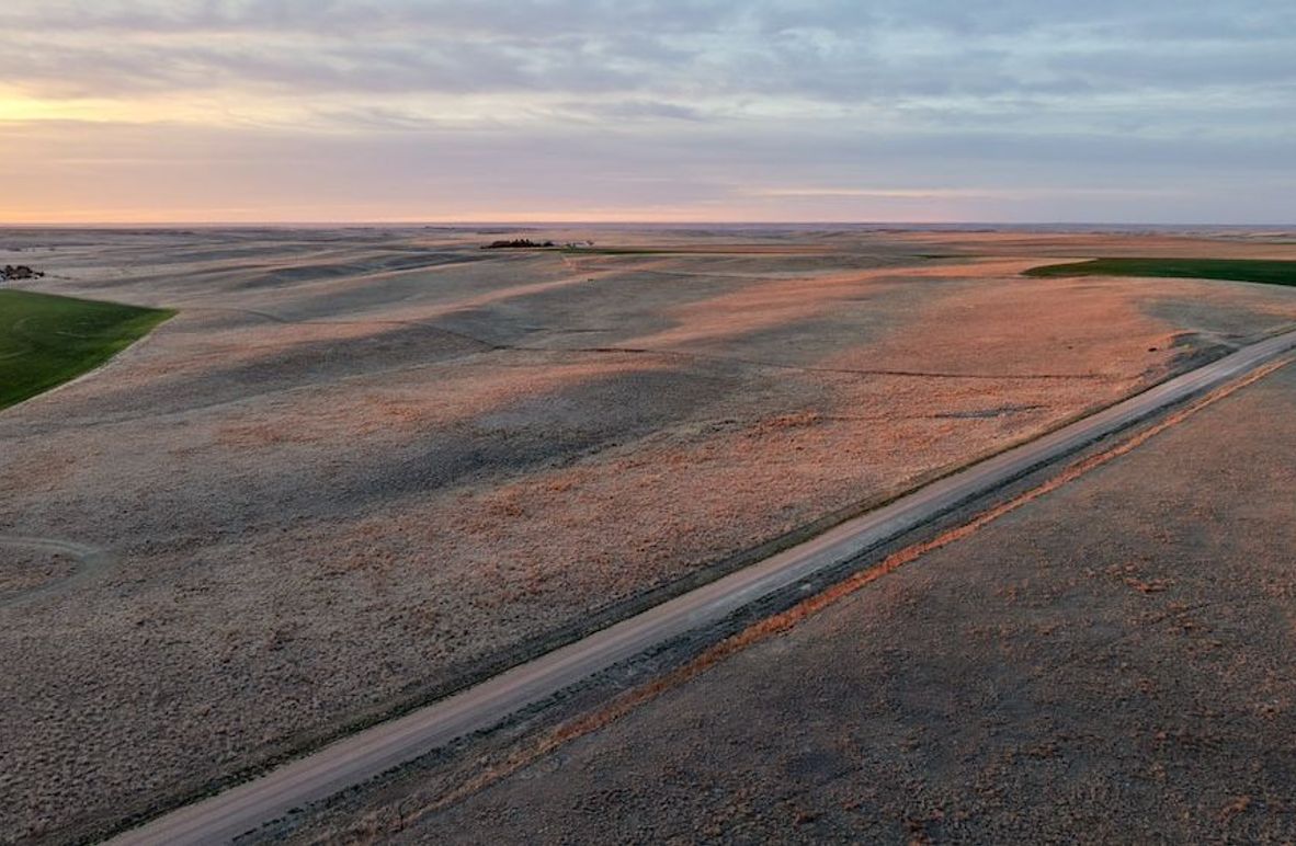 DJI_20260413061647_0040_D-HDR