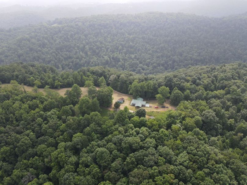 Braxton, WV 46 AC Cooper-08