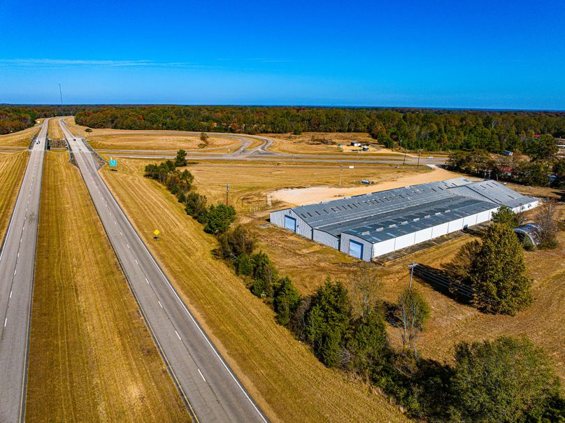 Monroe County 21.13 +- Warehouse-05