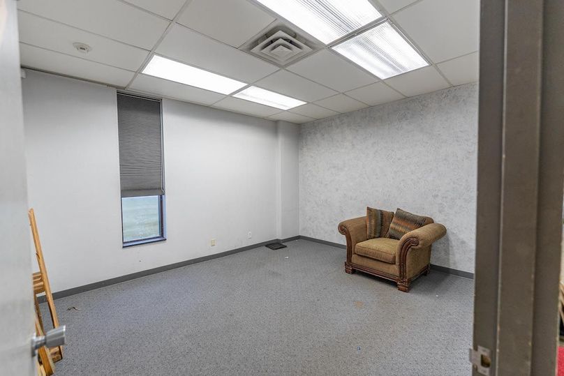 Winnebago 2.05 (Flee Market)_21