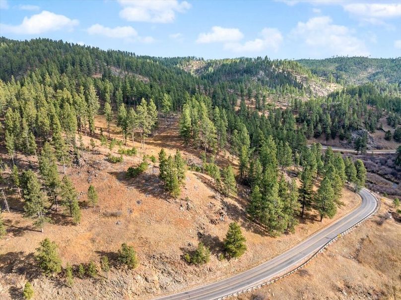 10-11708 Rochford Road-4