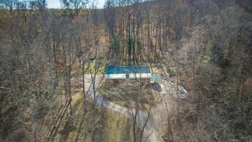 81-zj 21801 Sterling Rd146